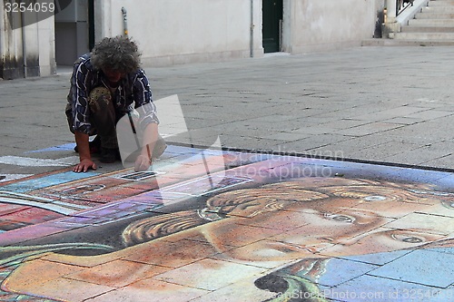 Image of Street artist in Venice