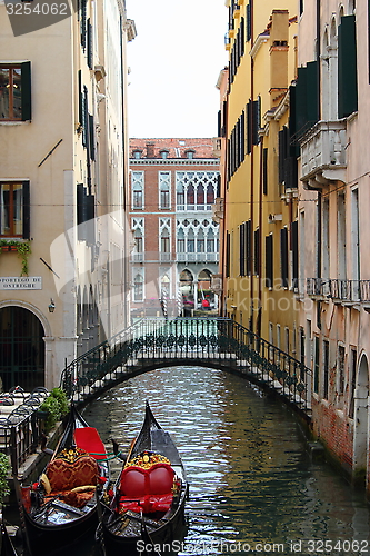 Image of Two gondola