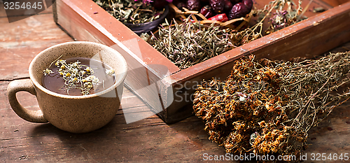 Image of tea brewed with chamomile in ceramic mugs