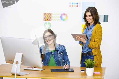 Image of Casual businesswomen