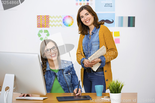 Image of Casual businesswomen