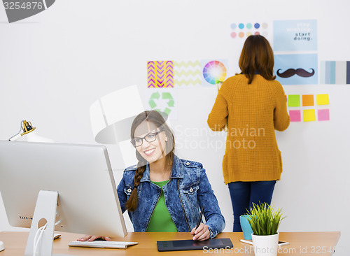 Image of Casual businesswomen