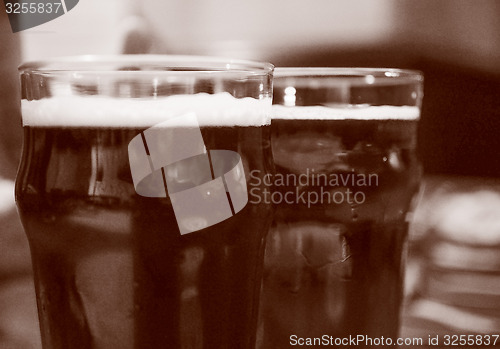 Image of Retro look Beer pint