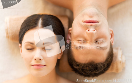 Image of couple in spa