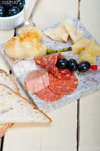 Image of mix cold cut with fresh pears