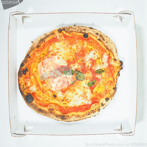 Image of Margherita pizza carton