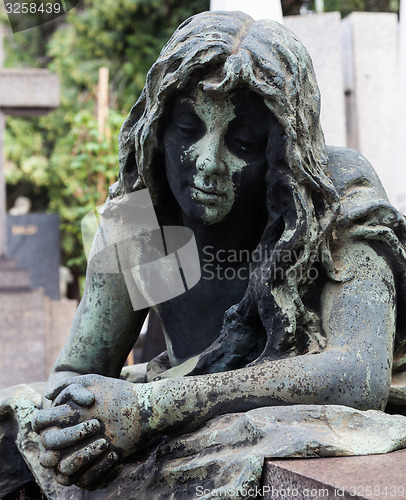 Image of Old Cemetery statue