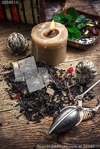 Image of tea leaves