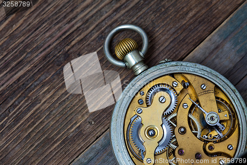 Image of vintage pocket watches. back side