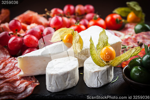 Image of Antipasto dinner platter 