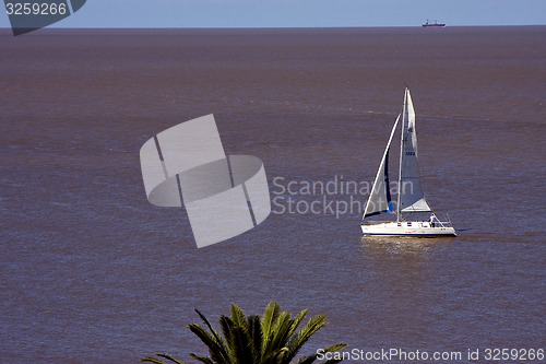 Image of ship and a mercantile