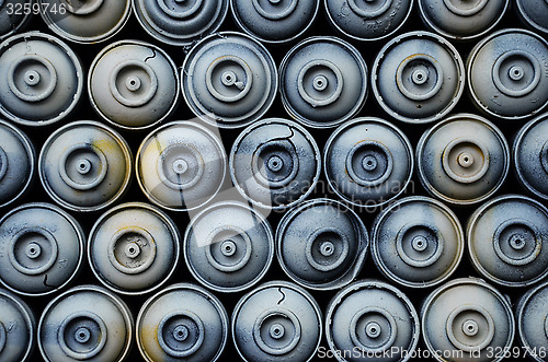 Image of Used aerosol spray paint cans