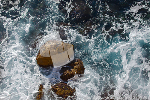 Image of Waves ashore