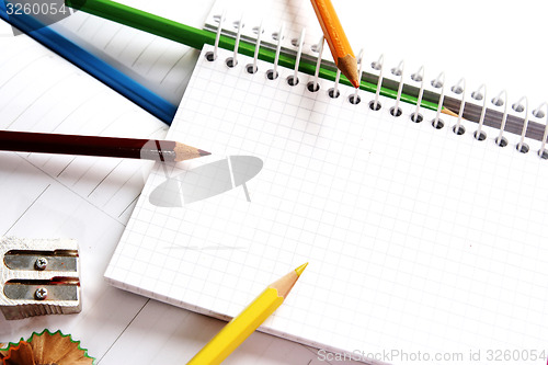 Image of Color pencil and agenda