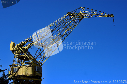 Image of  sky  and crane