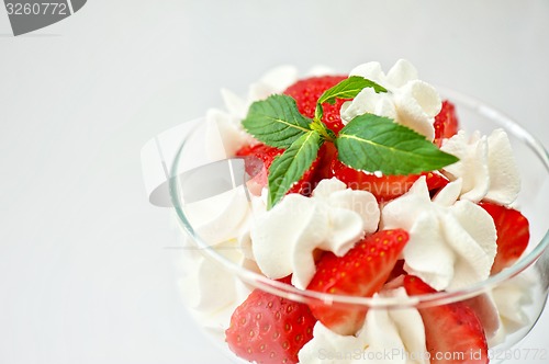 Image of strawberry with cream
