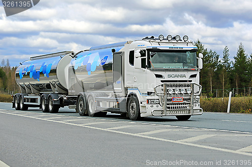 Image of Scania R500 Milk Truck Hauls Valio Milk