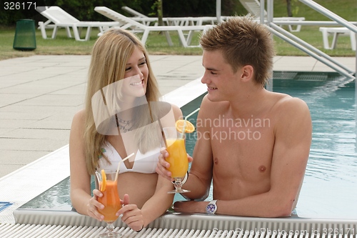 Image of Couple at pool