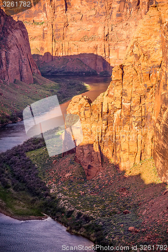 Image of colorado viver flowing through grand canyon