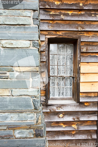 Image of restored historic wood house in the uwharrie mountains forest