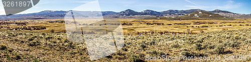 Image of colorado rocky mountains foothills