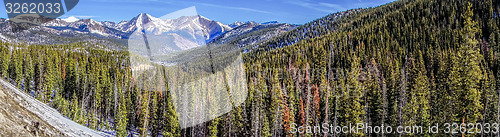 Image of colorado rocky mountains near monarch pass