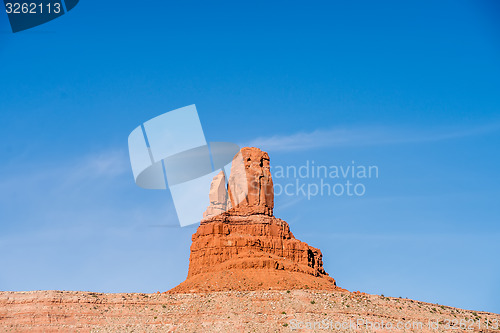 Image of monument valley setting hen monument