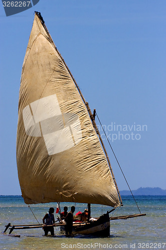 Image of fishing in nosy be