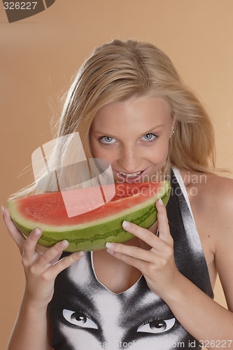 Image of Woman with melon