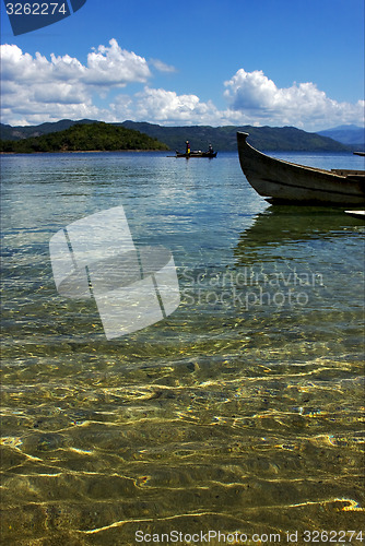 Image of boats in the ocean