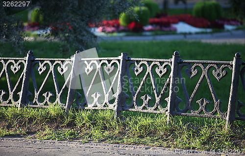 Image of pattern on ancient cast iron fence