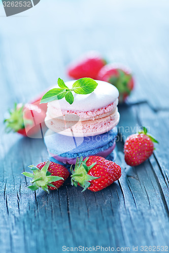 Image of strawberry macaroons
