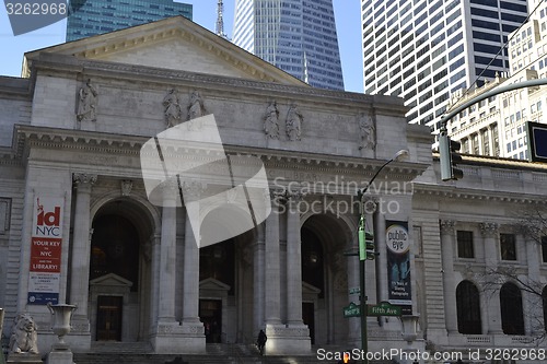 Image of NY public library façade