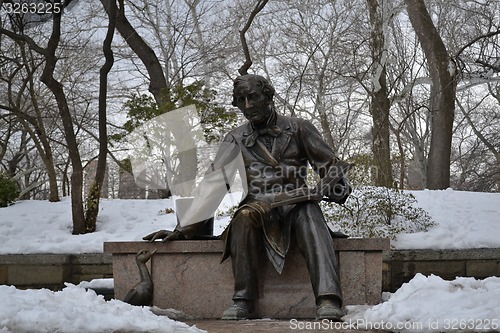 Image of Hans Christian Andersen statue
