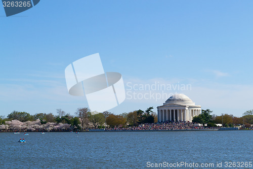 Image of Thomas Jefferson Memorial by the water