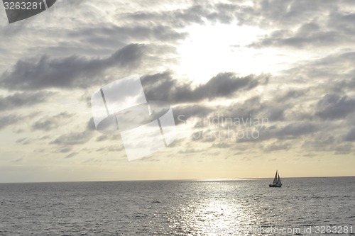 Image of Sailing solo