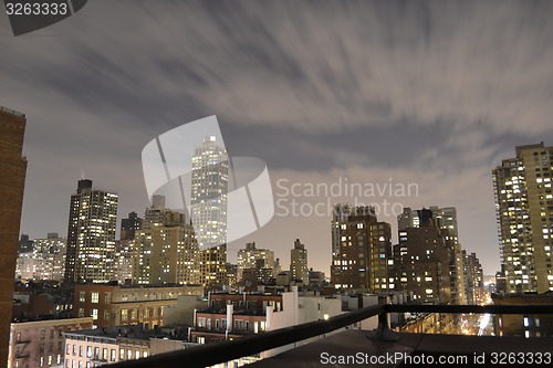 Image of Clouds in motion in the Upper East side