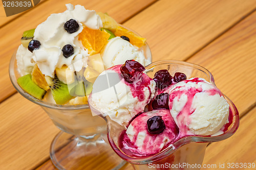 Image of Fruit salad with icecream