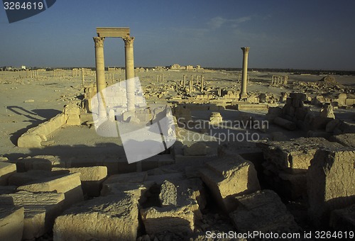 Image of SYRIA PALMYRA ROMAN RUINS