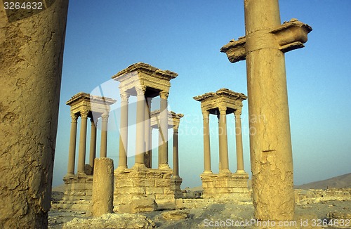 Image of SYRIA PALMYRA ROMAN RUINS