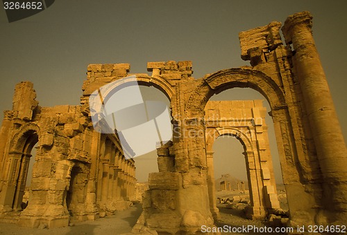 Image of SYRIA PALMYRA ROMAN RUINS