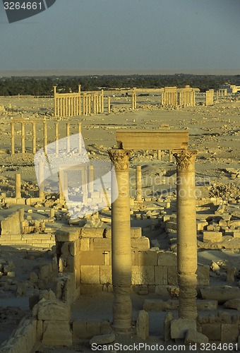 Image of SYRIA PALMYRA ROMAN RUINS