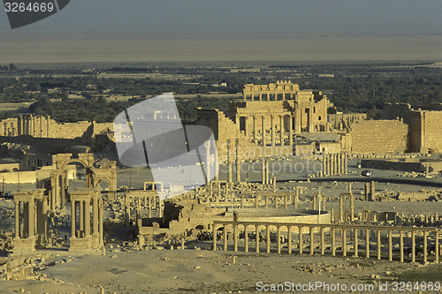 Image of SYRIA PALMYRA ROMAN RUINS