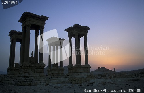 Image of SYRIA PALMYRA ROMAN RUINS