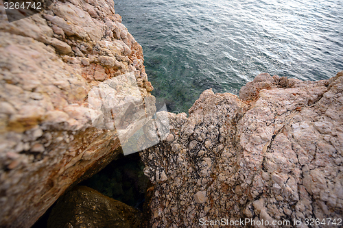 Image of Beach with rocks and clean water