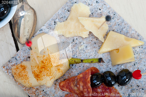 Image of mix cold cut with fresh pears