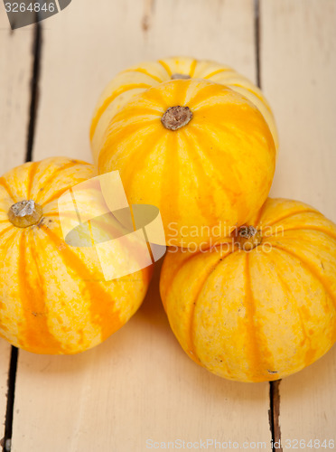 Image of fresh yellow pumpkin