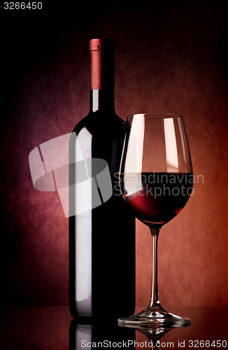 Image of Red wine on vinous background