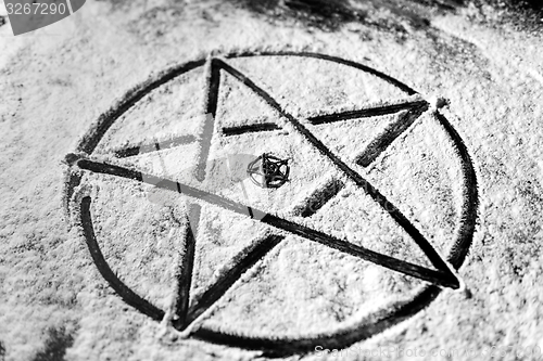 Image of Pentagram closeup photo