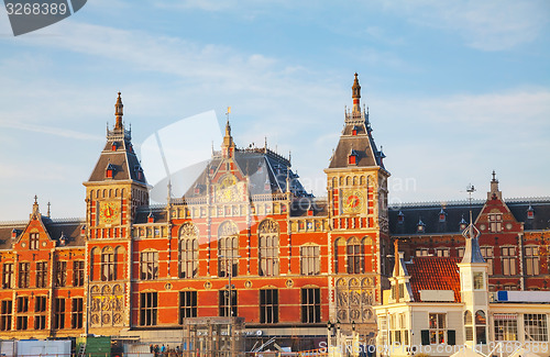 Image of Amsterdam Centraal railway station